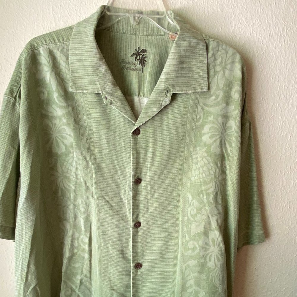 Tommy Bahama 100% Silk Men's Sage Green Tropical Shirt Top size XXL Butt…